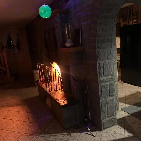 Dom Caloroczny Nad Jeziorem Sawinda Prázdninový dům