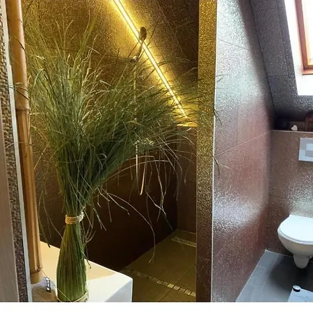 Dom Caloroczny Nad Jeziorem Sawinda Prázdninový dům