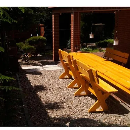 Holiday home Dom Caloroczny Nad Jeziorem Sawinda
