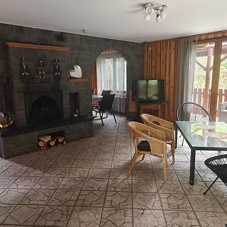 Dom Caloroczny Nad Jeziorem Sawinda Tatil Evi *